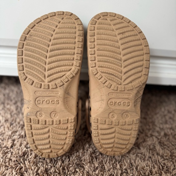 Leopard Print Crocs - Picture 3 of 3